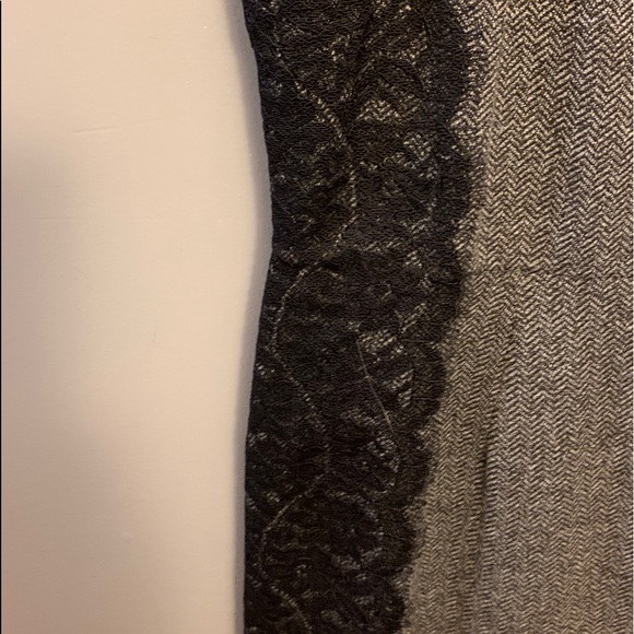 Grey with black lace dress, 16 - Picture 4 of 4